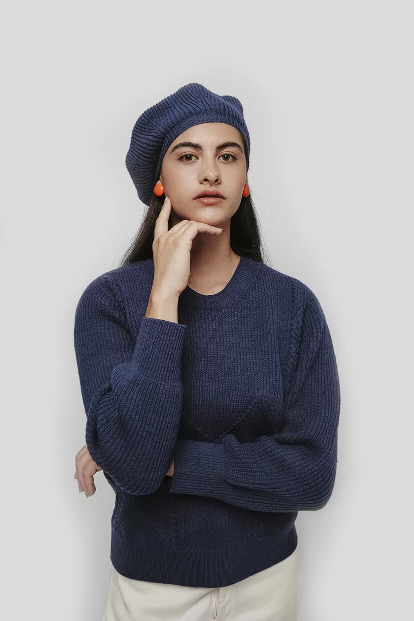 Béret femme laine bleu marine 100% mérinos tricoté en côtes perlées sans couture