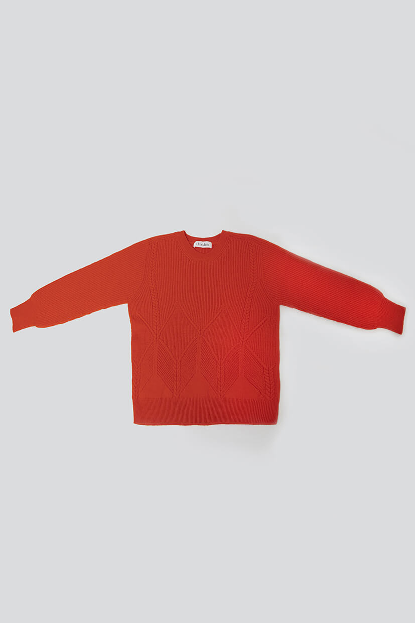 pull femme en laine rouge tricotée