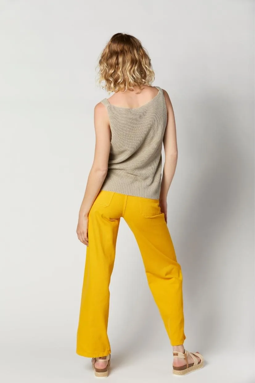 debardeur-en-lin-naturel-ecru-femme-made-in-France-Master-of-Linen-col-V-cotes-perlees